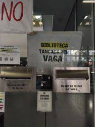 La vaga continua tancant biblioteques de Barcelona davant el silenci de l�Ajuntament