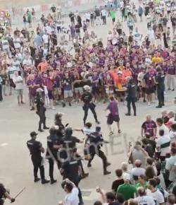 La CUP demana explicacions per l�agressi&oacute; a un jove i la requisa d�estelades a Elx
