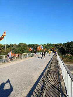 Pancates al conegut popularment com a "pont dels mariques", dins el terme municipal d'Aiguaviva.