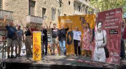 Carme Travesset recorda Blanca Serra al Fossar de les Moreres