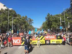 Cinc anys despr&eacute;s, Barcelona torna a mobilitzar-se contra l�ampliaci&oacute; del Prat