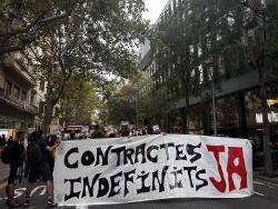 El Sindicat de Llogateres talla carrers de Barcelona per exigir a S&aacute;nchez el &laquo;Decret Maricarmen&raquo;