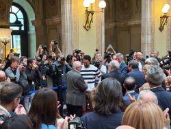 Puig abans d'entrar a l'hemicicle